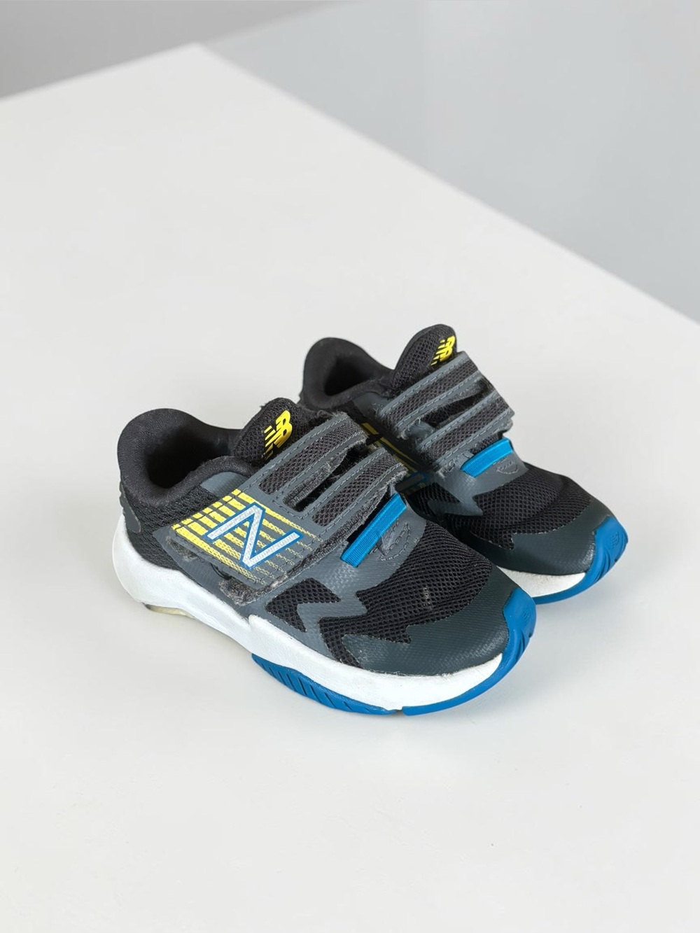 New Balance Toddler Shoes Size 7 Gray Blue Hook Loop Sneakers